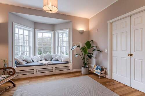 Gemütlicher beheizter Erker - 