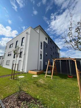 Hausansicht Süd-Ost.JPG - 2 Zimmer Etagenwohnung in Plattling