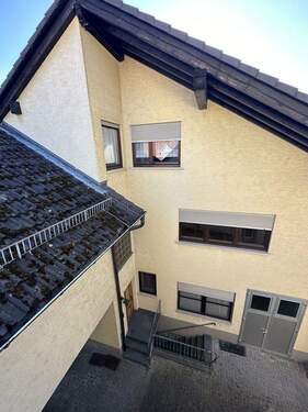 Bild 1 - 2 Familienhaus in Wersau - 1.690,00&nbsp;EUR Kaltmiete, ca.&nbsp; 175,00&nbsp;m&sup2;&nbsp;Wohnfl&auml;che