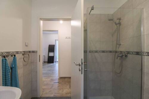 Dusche 2 - 