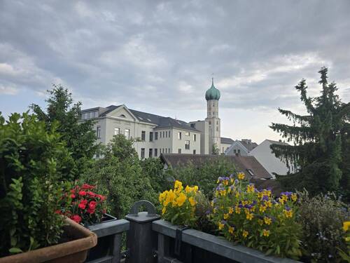 20250608-184249.jpg - 3 Zimmer Etagenwohnung zum Kaufen in Augsburg
