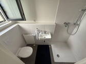 EG Badezimmer mit Dusche - 