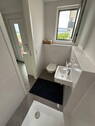 EG Badezimmer mit Dusche - 