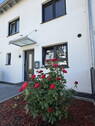 Fassade – Vorderseite - 6 Zimmer Reihenmittelhaus zum Kaufen in Groß-Gerau