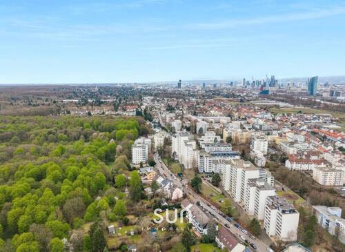 RUHIGE LAGE - IHR ZUHAUSE MIT VIEL PLATZ UND NATUR direkt vor der Tür - Frankfurt-Oberrad