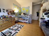 Kinderzimmer_Bett_Eingang_2 - 