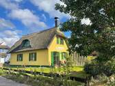 Vermietungsobjekt in Ostseelage - 3 Zimmer Mehrfamilienhaus, Wohnhaus zum Kaufen in Glowe