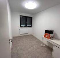 KERNSANIERTES Büro mit Küche & Bad in Eppelheim - 247 Zugang KERNSANIERTES Büro mit Küche & Bad in Eppelheim - 247 Zugang