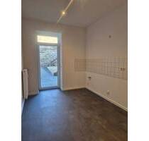 frisch renovierte 2-Raum-Wohnung im EG mit Terrasse - Waldheim