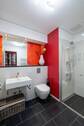 Weitere Ansicht Bad mit Wanne und Dusche - 