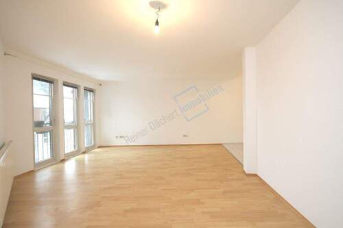 WOHN- / ESSBEREICH - 