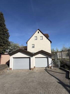 Bild 3 - 8 Zimmer Einfamilienhaus in Göppingen