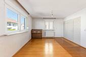 Bild 3 - 5 Zimmer Einfamilienhaus in Sulzfeld
