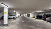 Große Tiefgarage - 