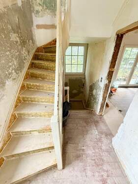 Treppenhaus OG Wohnung - 