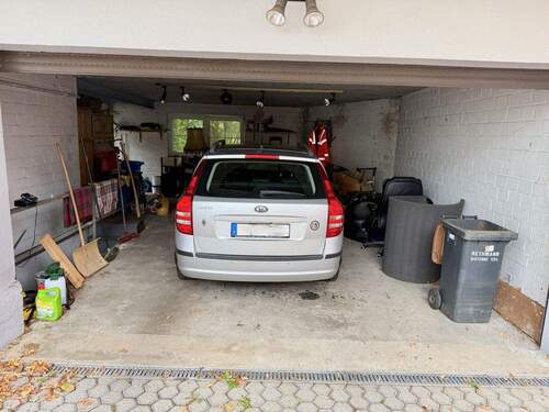 Garage - 