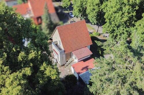 Luftbild Haus von schräg hinten - 