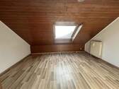 Zimmer1 Dachgeschoss - 