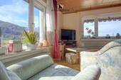 Drinnen helle Zimmer zum Wohlfühlen - 