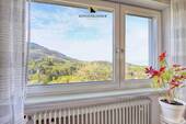 ...mit Postkartenausblick - 