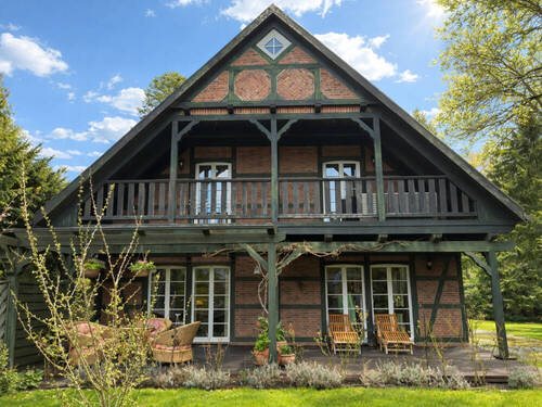 Hausansicht - 5 Zimmer Einfamilienhaus in Falkensee