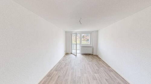 Wohnzimmer Vergleichswohnung - Tolle 2-Raum-Wohnung mit Balkon in begrünter Wohnlage