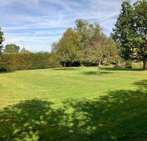 Ebenerdiges Baugrundstück mit Baumbestand - optimal für Bungalows! L - Echternach 19min! - Peffingen