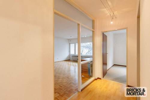 Flur - 3 Zimmer Etagenwohnung in Gundelfingen