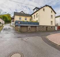 Zweifamilienhaus mit schöner Terrasse und mit Doppelgarage. L- Vianden nur 5 min! - Körperich