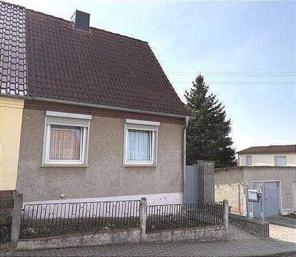 Außenansicht - 7 Zimmer Doppelhaushälfte in Artern/Unstrut