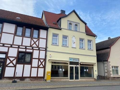 Straßenansicht - Einfamilienhaus zur Miete in Bad Frankenhausen