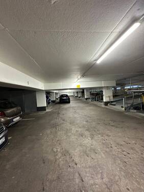 Tiefgarage - Garage, Stellplatz in Stuttgart zum Kaufen