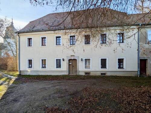 Ansicht - 1 Zimmer Mehrfamilienhaus, Wohnhaus in Lommatzsch