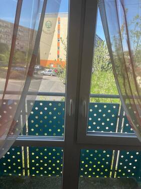 Blick aus dem Wohnzimmer.jpg - 2 Zimmer Etagenwohnung in Schmölln