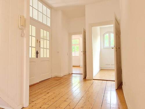 Flur - 5 Zimmer Etagenwohnung zum Kaufen in Bad Harzburg