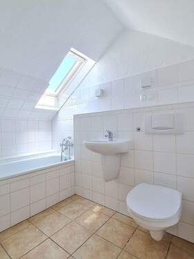 Badezimmer 1 - Etagenwohnung mit 150,00 m&sup2; in Bad Harzburg zum Kaufen