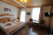 Doppelzimmer mit Balkon - 1 Zimmer Hotel, Pension, Gasthof zum Kaufen in Bad Grund (Harz)