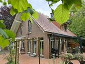 Bodentiefe Fenster für idealen Lichteinfall - Einfamilienhaus mit 182,00 m&sup2; in Filsum zum Kaufen