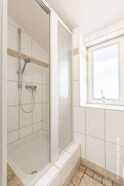 Duschbad im DG - 