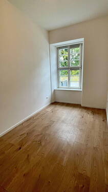 Zimmer 3 - 