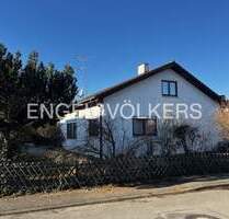 Großzügiges Grundstück mit teilausgebautem Wohnhaus und vielen Entwicklungsmöglichkeiten . sofort verfügbar - Dusslingen