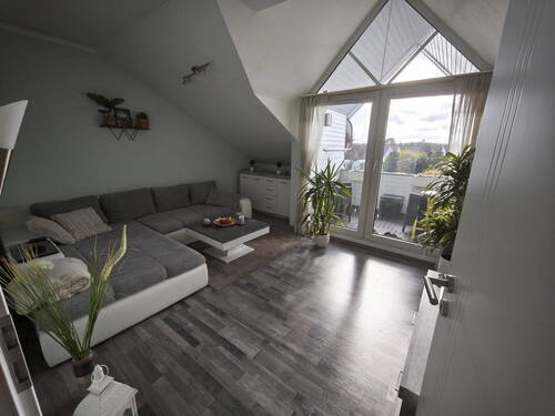 Wohnzimmer - 2 Zimmer Etagenwohnung zum Kaufen in Hemmoor