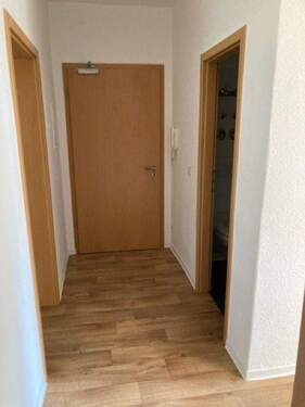 Eingangsbereich - 3 Zimmer Etagenwohnung in Dessau-Roßlau