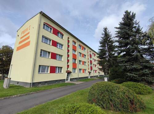 Hausansicht - neu - Wir suchen einen Nachmieter - 432,00&nbsp;EUR Kaltmiete, ca.&nbsp; 59,10&nbsp;m&sup2;&nbsp;Wohnfl&auml;che