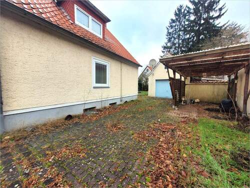 Auffahrt - 4 Zimmer Einfamilienhaus in Eschede