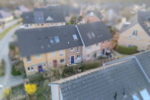 Vorderansicht - Reihenmittelhaus mit 94,50 m&sup2; in Borgsdorf zum Kaufen