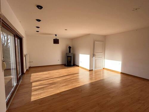 lichtdurchflutetes Wohn-Esszimmer - 