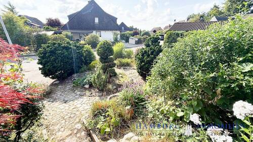 Blick von der Terrasse Haus 1 - 8 Zimmer Mehrfamilienhaus, Wohnhaus zum Kaufen in Henstedt-Ulzburg