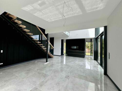 Wohnbereich Bild 1 - Einfamilienhaus mit 219,30 m² in Leipzig zum Kaufen