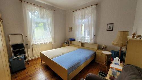Schlafzimmer im EG - 